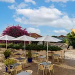 Pituresque Flat In St Jorge Castle By Homeful Homes アパート リスボン