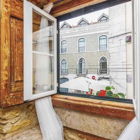 Pituresque Flat In St Jorge Castle By Homeful Homes