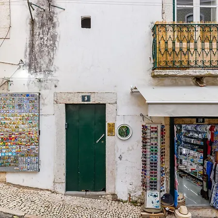 Pituresque Flat In St Jorge Castle By Homeful Homes Διαμέρισμα *