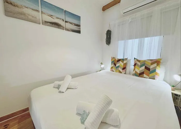 Apartamento Pituresque Flat In St Jorge Castle By Homeful Homes