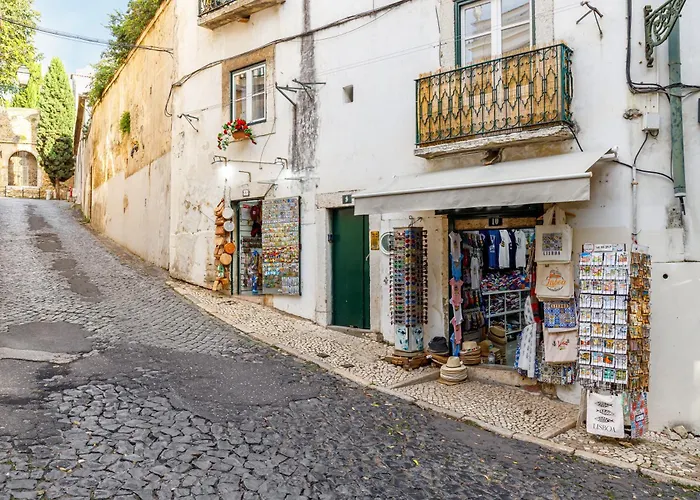 Apartamento Pituresque Flat In St Jorge Castle By Homeful Homes Lisboa